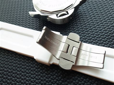 panerai rubber strap deployment clasp.